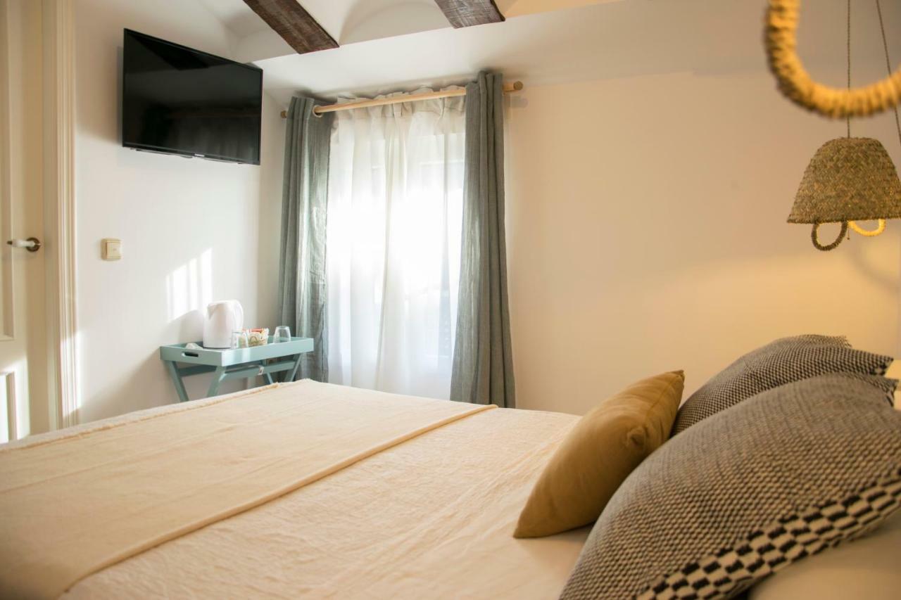 Hotel Mariantonia Chiclana de la Frontera Εξωτερικό φωτογραφία